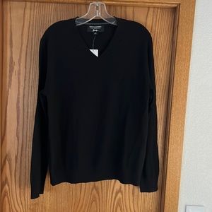 Banana republic Baruffa merino wool v neck light weight sweater black NWT size S
